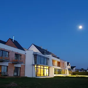 **** Hotel Logis Le Chateau De Sable France
