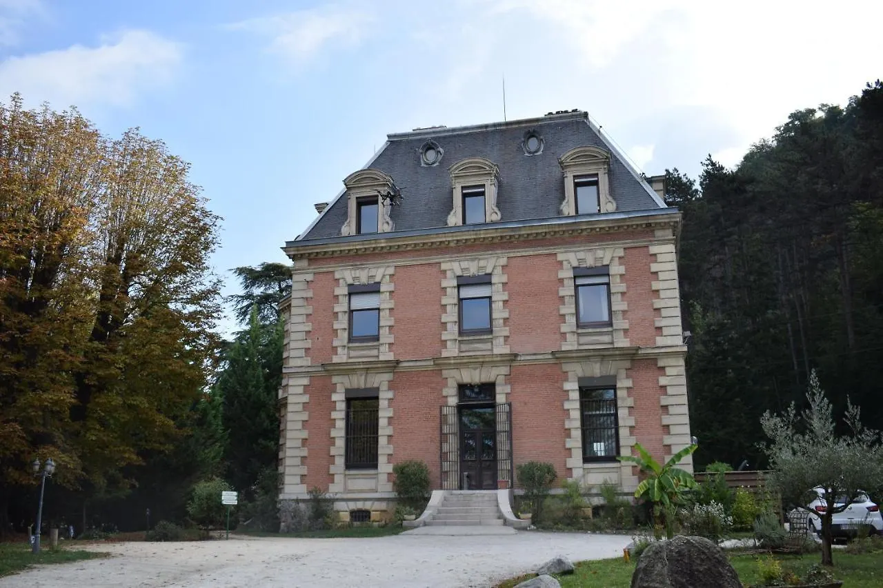 Le Chateau Des Arenes Gieres France